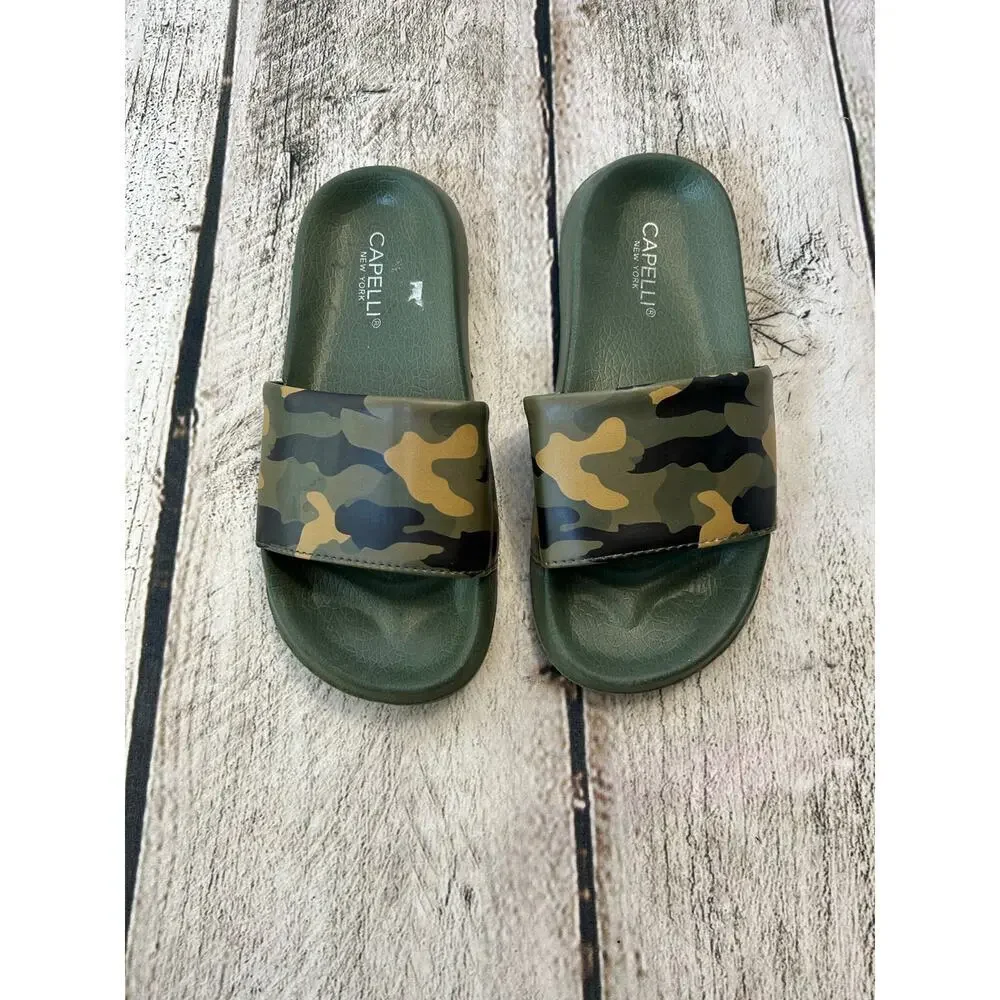 CAPELLI Unisex Child Camouflage Print Slide Sandals / Size: 12-13